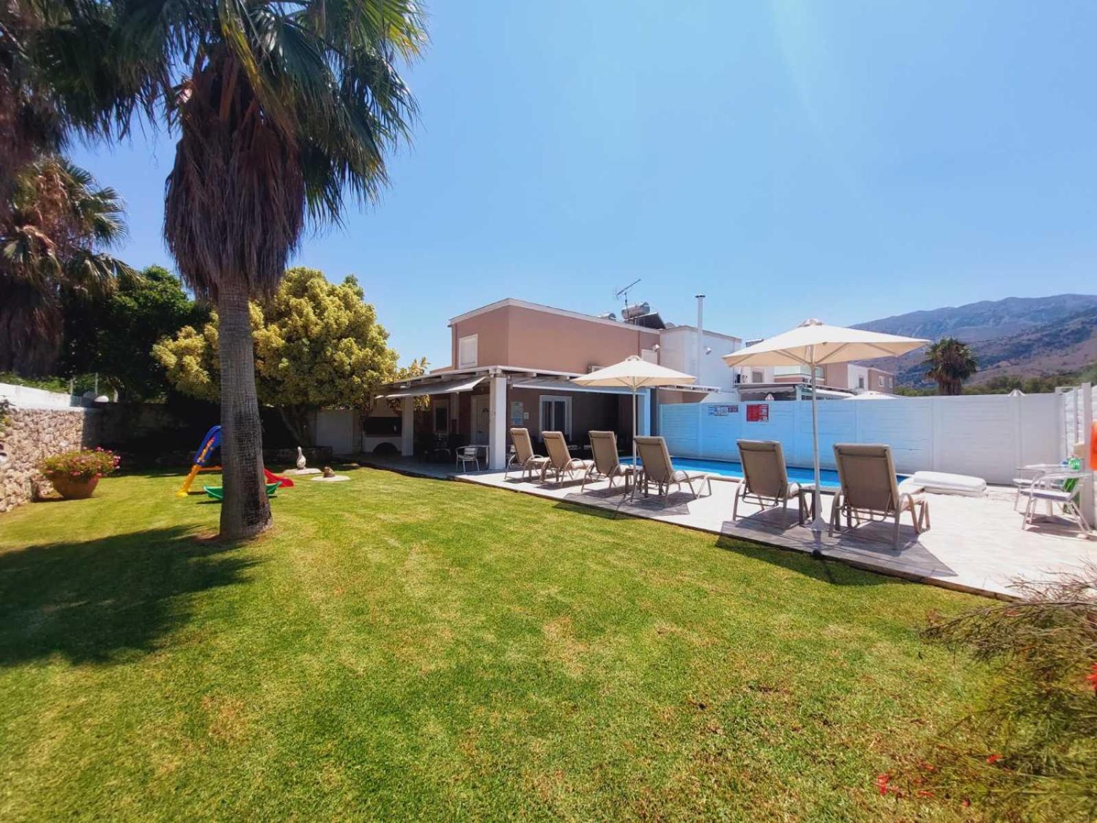 Villa Campos- Less Than 5-Min Walk To Kalivaki Beach เยโอริยิอูโปลิส ภายนอก รูปภาพ
