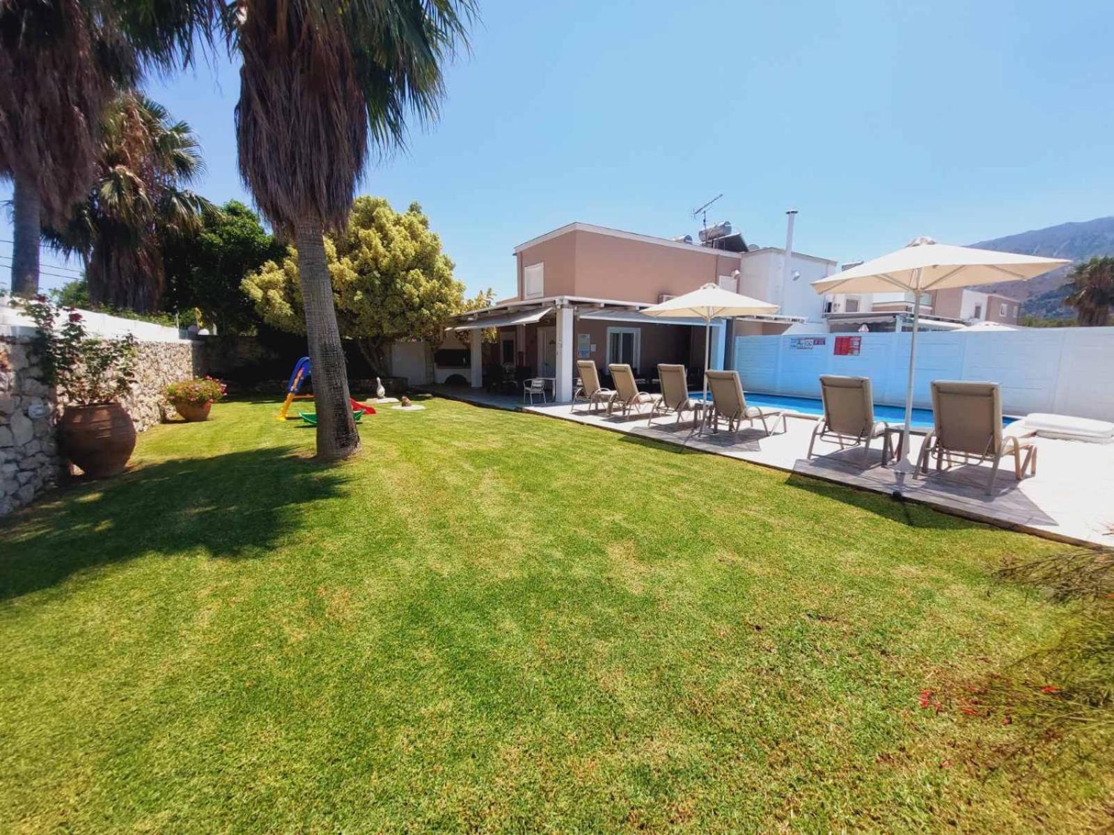 Villa Campos- Less Than 5-Min Walk To Kalivaki Beach เยโอริยิอูโปลิส ภายนอก รูปภาพ